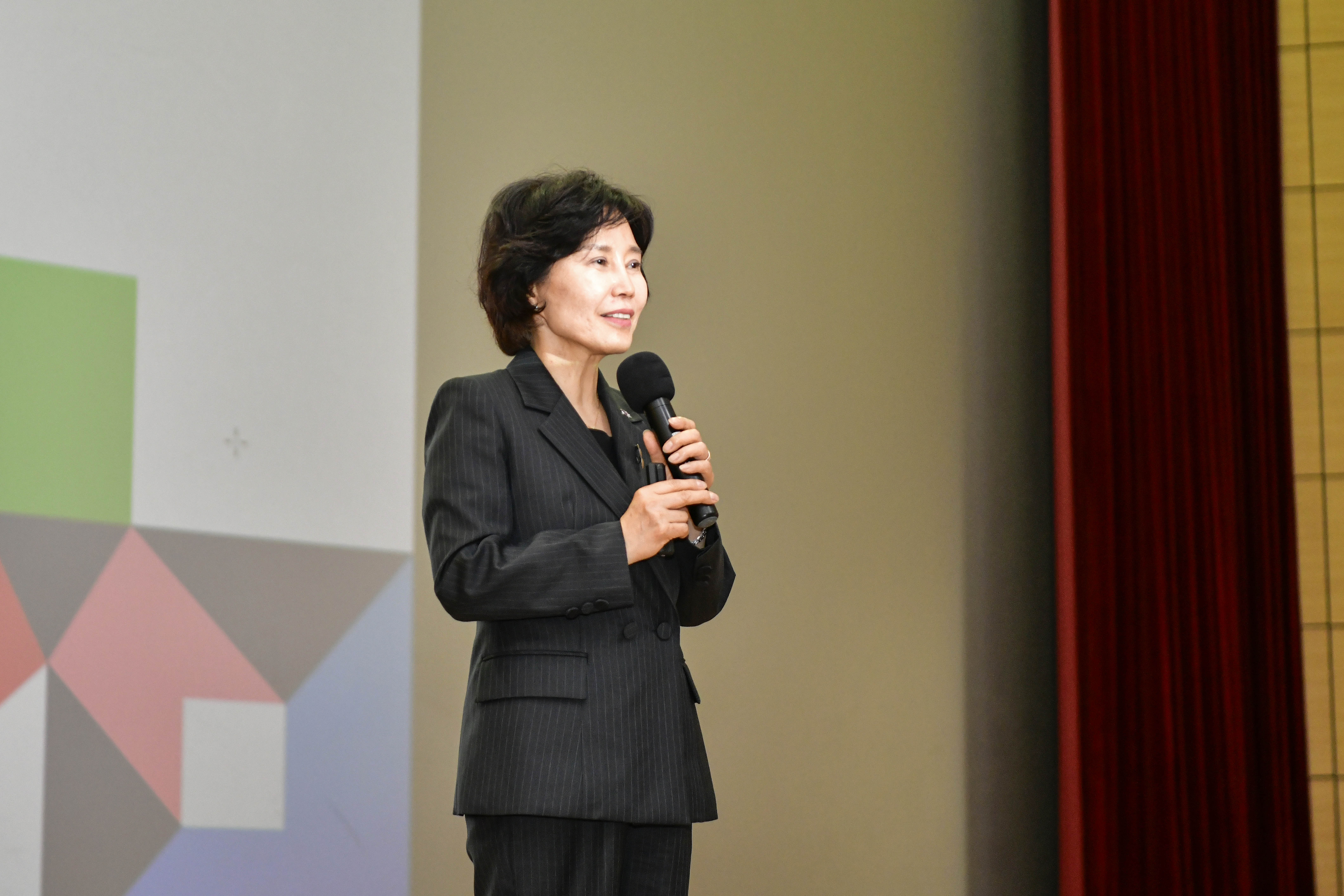 브로셔 리플릿 사진